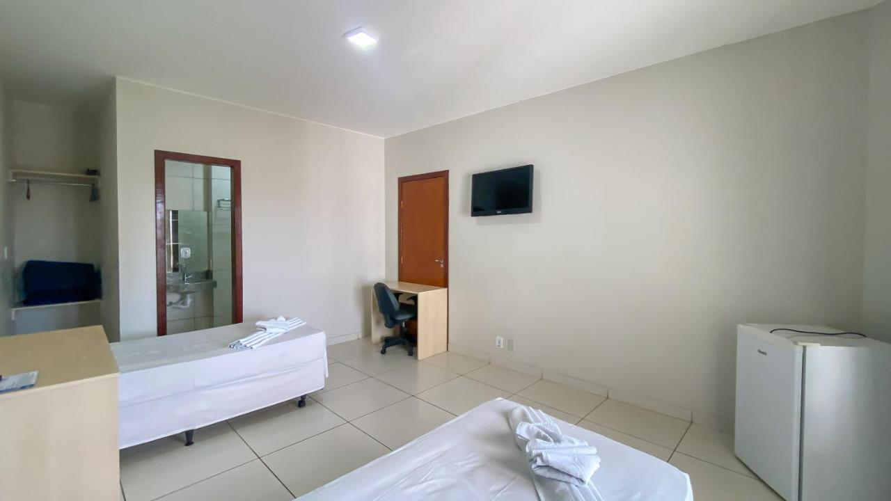 Center Plaza Hotel Кристалина Екстериор снимка